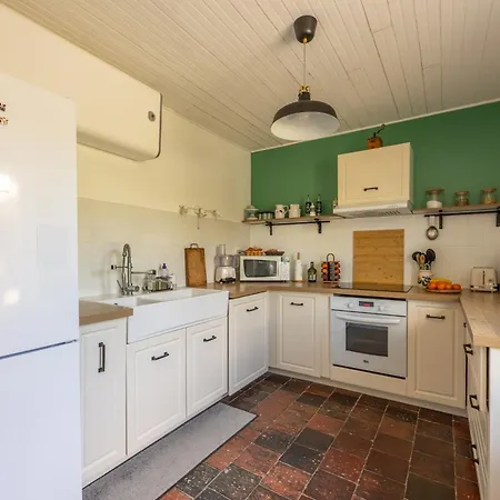 Izela * Cricqueville-en-Bessin