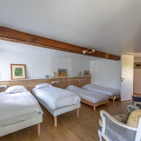 Izela Holiday home *